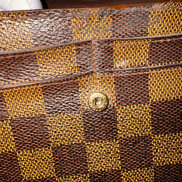 Louis Vuitton vintage DAMIER long Sarah wallet converted Crossbody - Picture 7 of 17